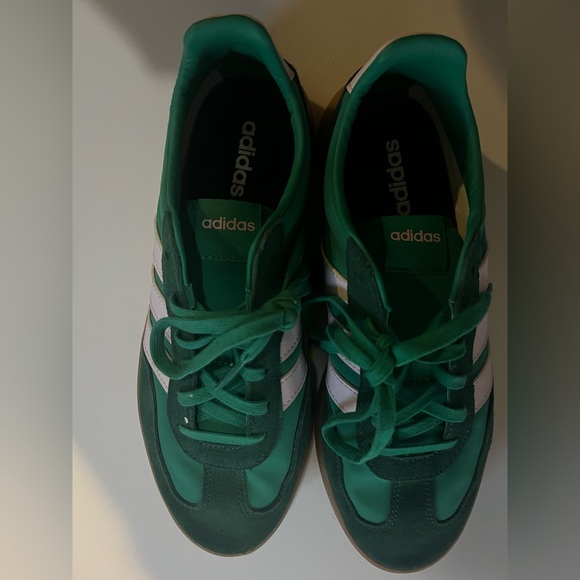 Adidas Barreda Decode Emerald and White Leather Sneakers. Women’s 9.5. Like new - Picture 3 of 6